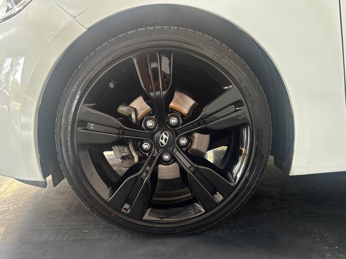 2014 Hyundai Veloster + FS3 Crystal White