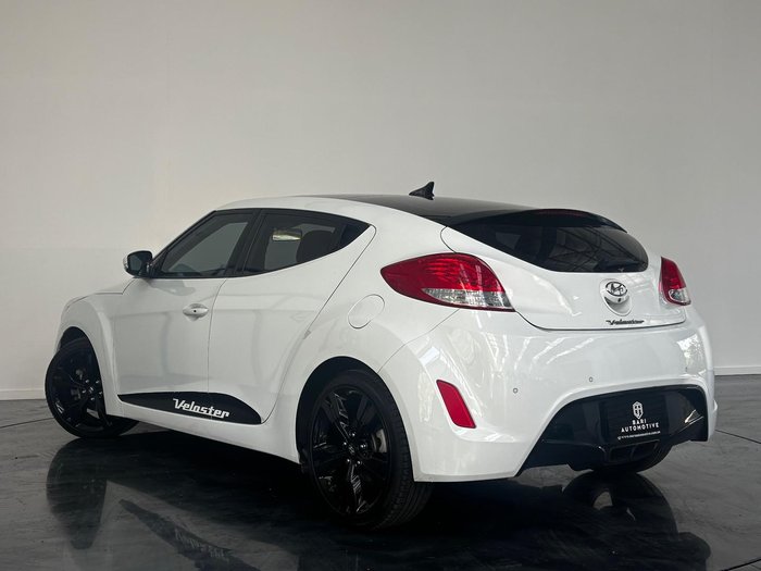 2014 Hyundai Veloster + FS3 Crystal White