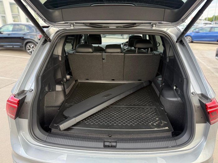 2024 Volkswagen Tiguan 162TSI R-Line Allspace 5N MY24 Four Wheel Drive Pyrite Silver