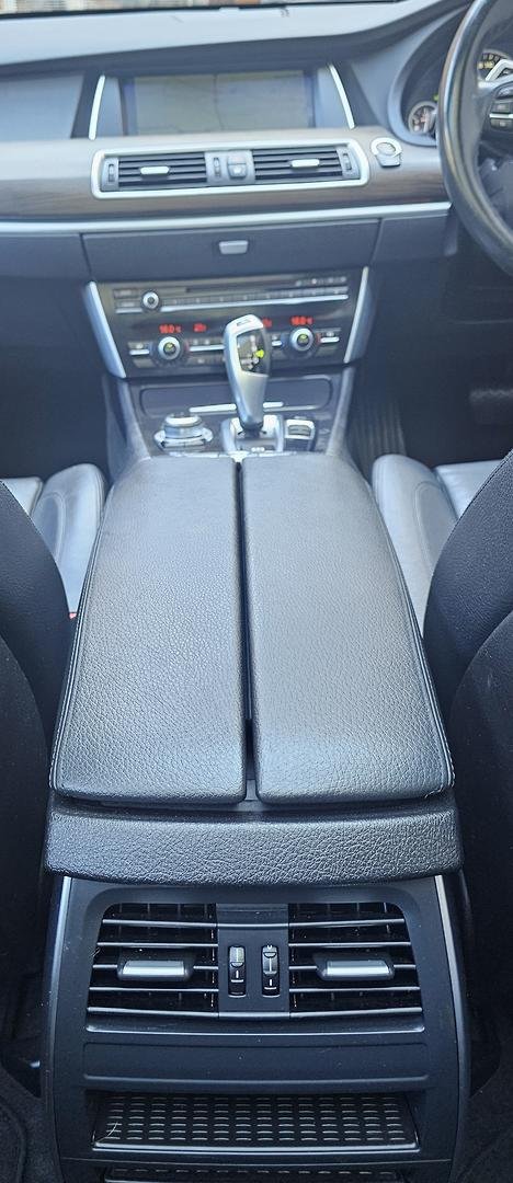 2014 BMW 5 Series 520d M Sport F07 LCI Imperial Blue Brilliant Effect
