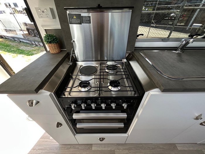 2025 Phoenix Pha 210 Or