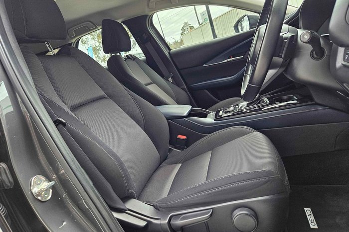2022 Mazda CX-30 G20 Evolve