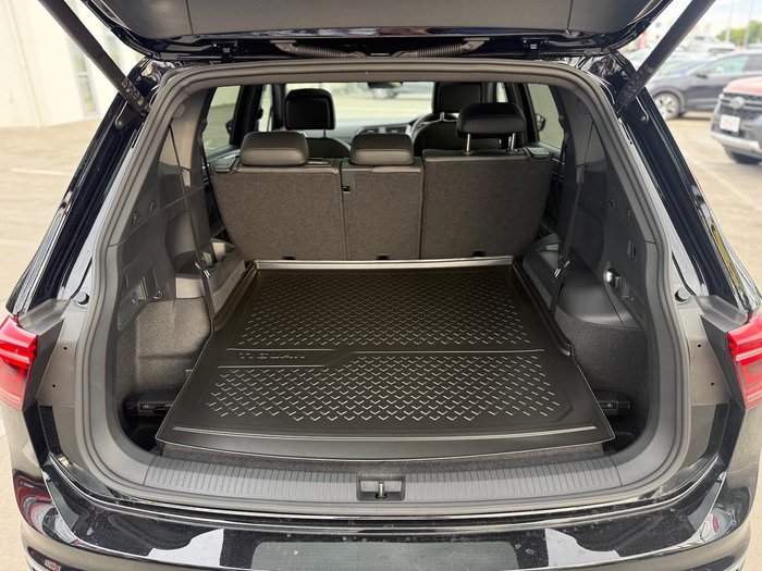 2024 Volkswagen Tiguan 162TSI R-Line Allspace 5N MY24 Four Wheel Drive Deep Black