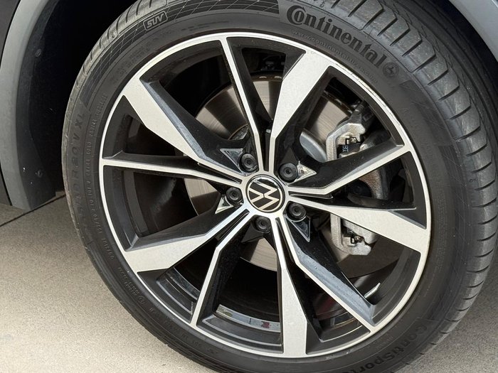 2024 Volkswagen Tiguan 162TSI R-Line Allspace 5N MY24 Four Wheel Drive Deep Black