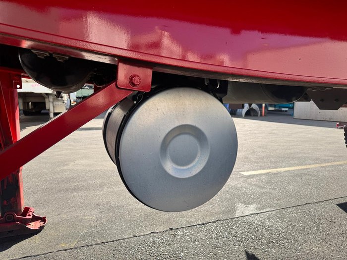 2017 Maxitrans St3 34 Pallet -30 Reefer B Double Double Stacker, Rear Evap