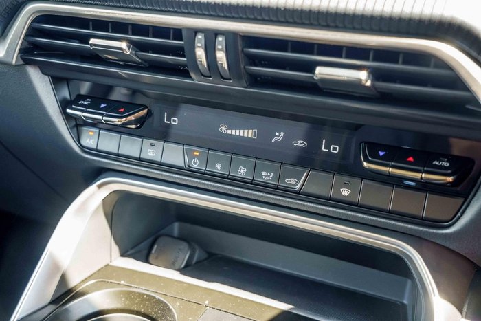 2025 Mazda CX-60 D50e Pure