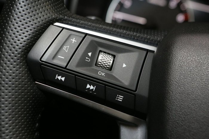 2024 Mitsubishi Outlander LS