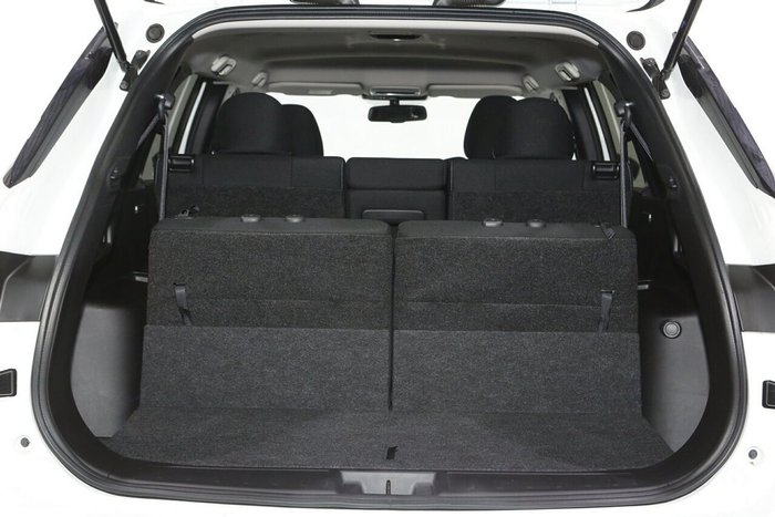 2024 Mitsubishi Outlander LS