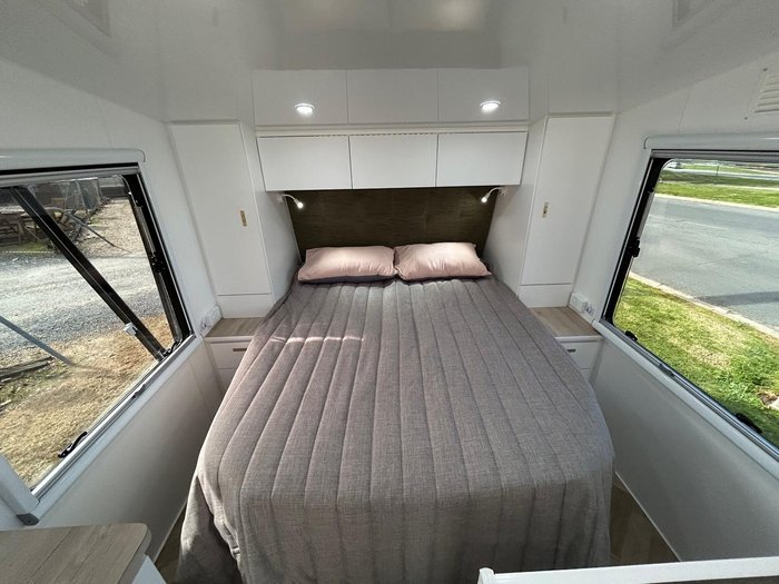 2025 Phoenix Pha196 Or