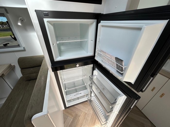 2025 Phoenix Pha196 Or