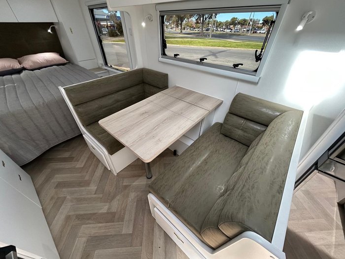 2025 Phoenix Pha196 Or