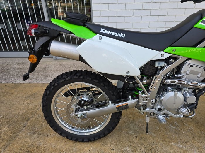 2025 Kawasaki KLX250 Green