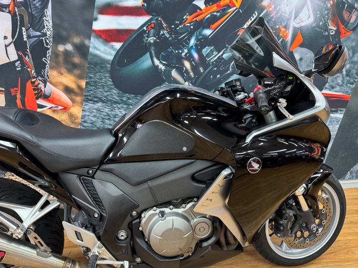 2013 Honda VFR1200F WOVA