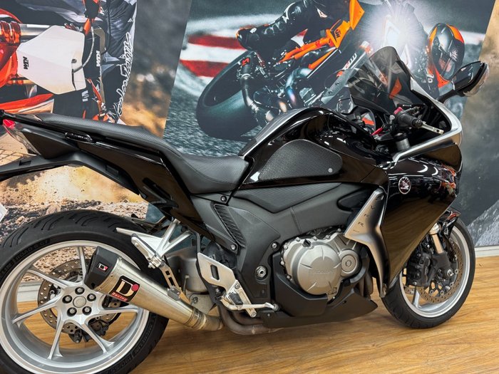 2013 Honda VFR1200F WOVA