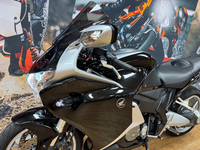 2013 Honda VFR1200F WOVA