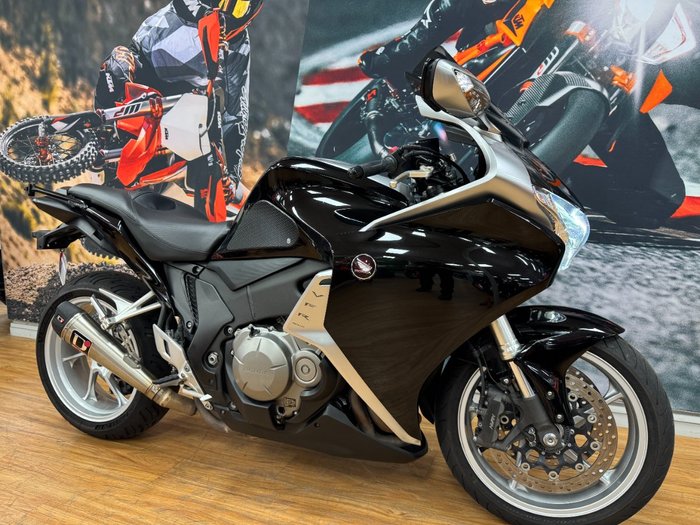 2013 Honda VFR1200F WOVA