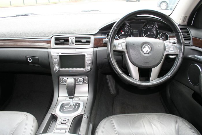 2006 Holden Statesman International WL Heron White
