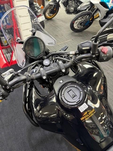 2025 Royal Enfield Himalayan 450 Himalayan Black