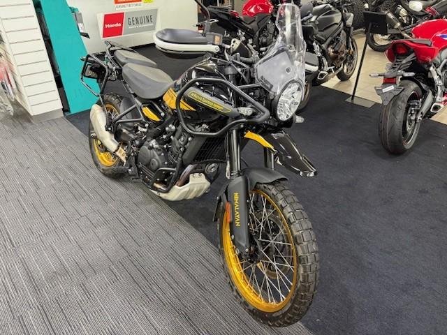 2025 Royal Enfield Himalayan 450 Himalayan Black