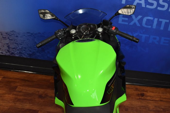 2020 Kawasaki NINJA 400 KRT EDITION Green