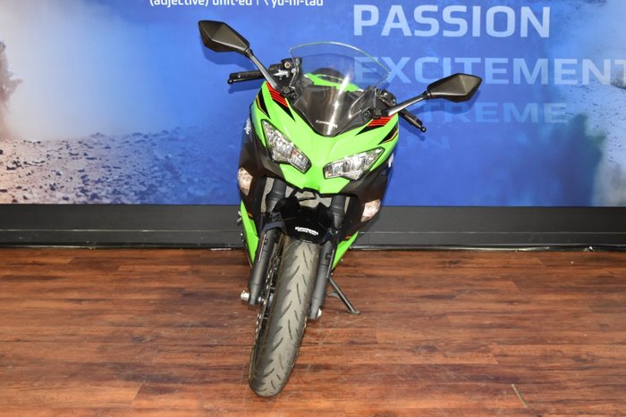 2020 Kawasaki NINJA 400 KRT EDITION Green