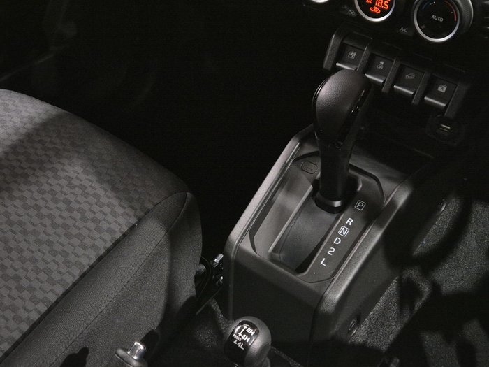 2024 Suzuki Jimny XL JJ 4X4 Dual Range Jungle Green