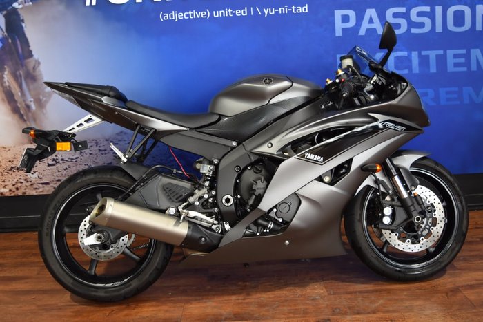 2016 Yamaha YZF-R6 Grey