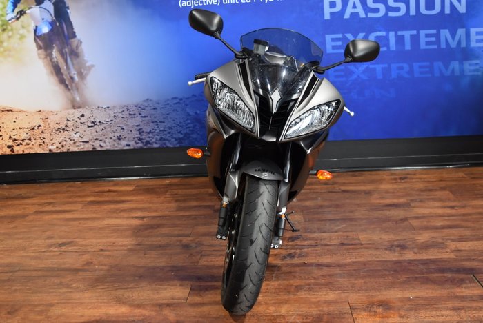 2016 Yamaha YZF-R6 Grey