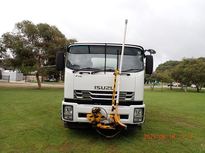 2017 Isuzu Fvr 165 300 F SERIES WHITE