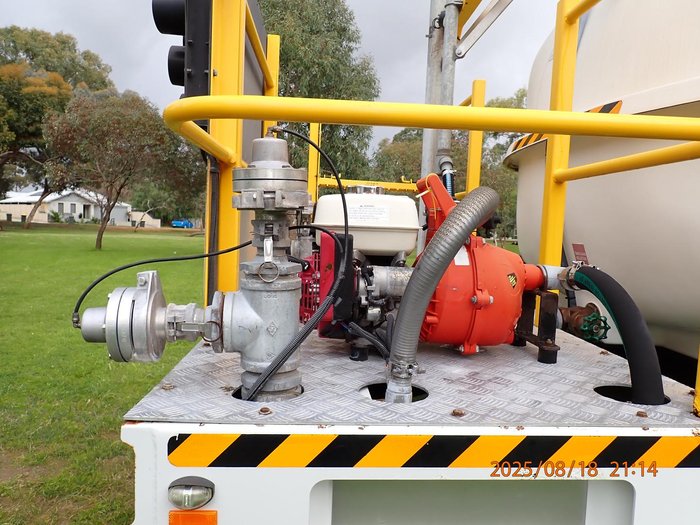 2017 Isuzu Fvr 165 300 F SERIES WHITE