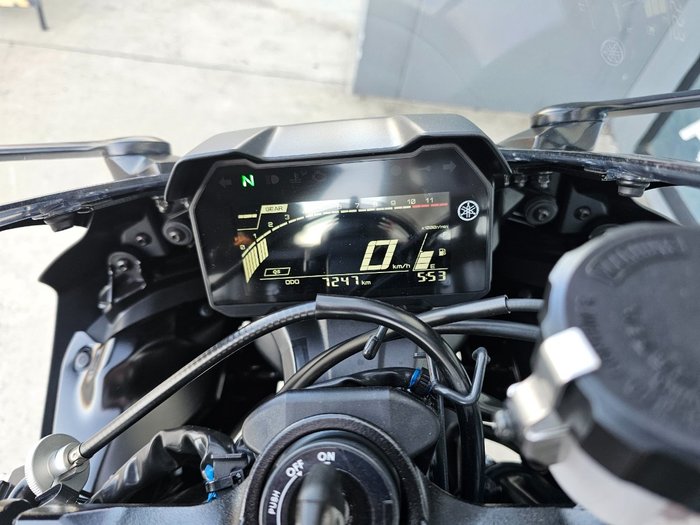 2022 Yamaha YZF-R7LA LOW GLOSS BLACK