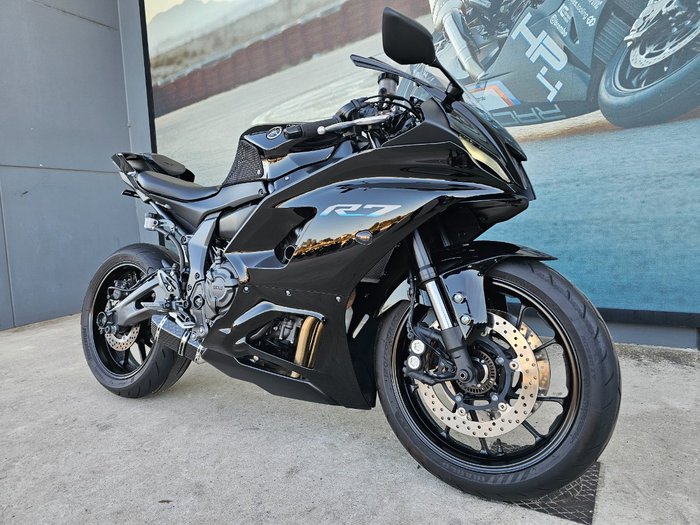 2022 Yamaha YZF-R7LA LOW GLOSS BLACK