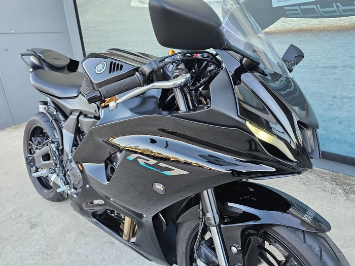 2022 Yamaha YZF-R7LA LOW GLOSS BLACK