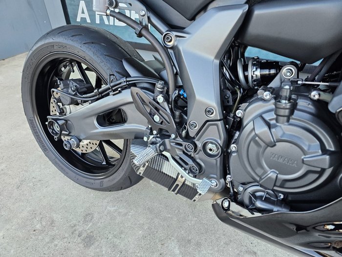 2022 Yamaha YZF-R7LA LOW GLOSS BLACK