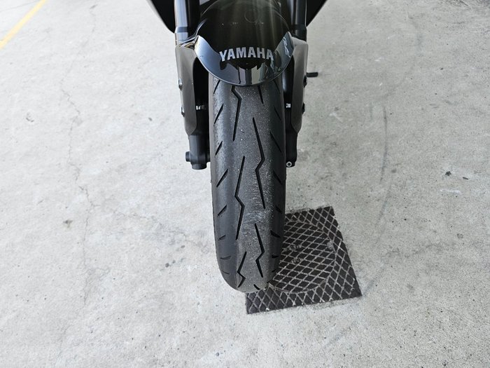 2022 Yamaha YZF-R7LA LOW GLOSS BLACK