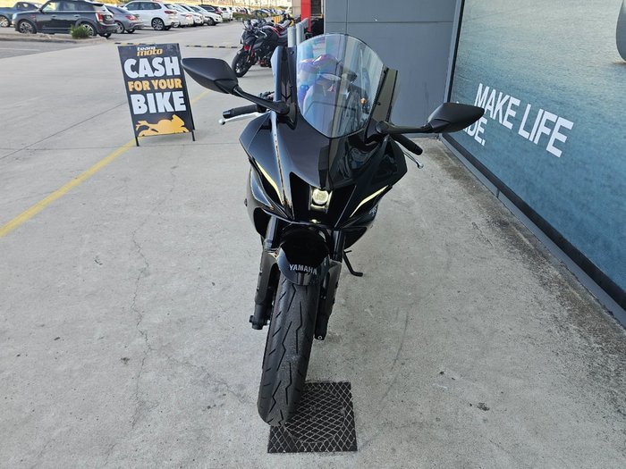 2022 Yamaha YZF-R7LA LOW GLOSS BLACK