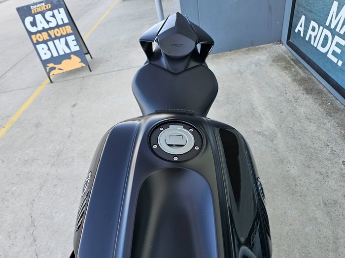 2022 Yamaha YZF-R7LA LOW GLOSS BLACK