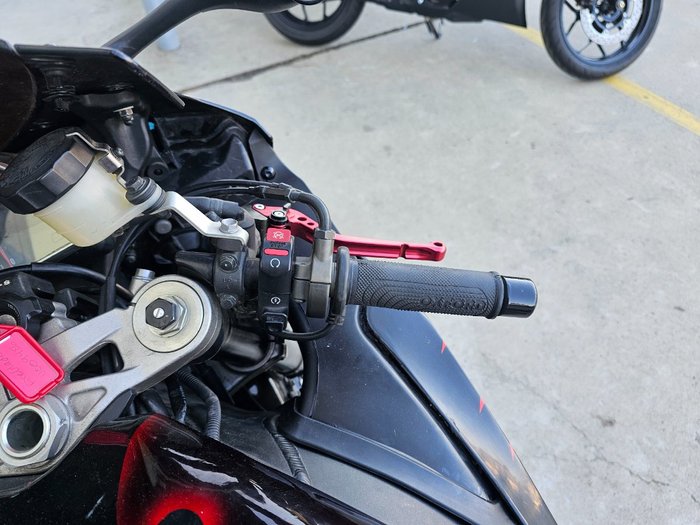 2010 Honda CBR1000RR (FIREBLADE) Red