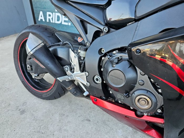 2010 Honda CBR1000RR (FIREBLADE) Red