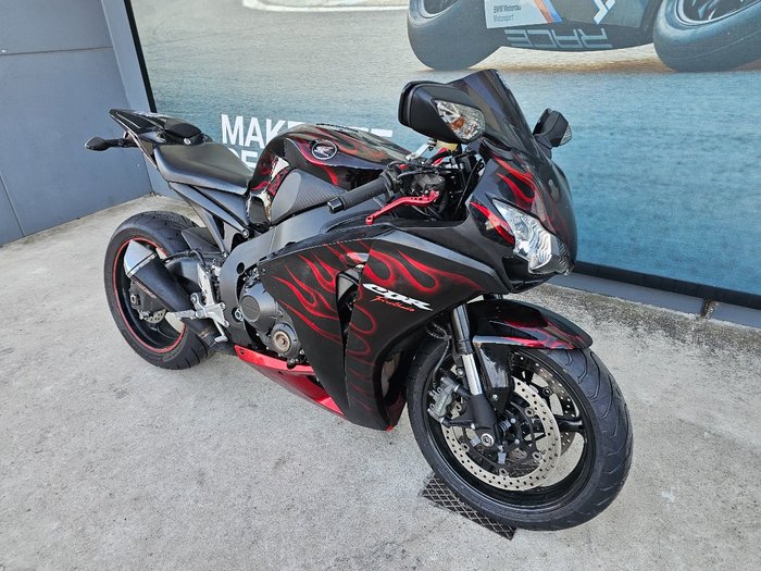 2010 Honda CBR1000RR (FIREBLADE) Red