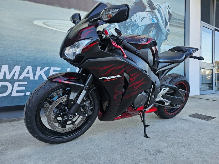 2010 Honda CBR1000RR (FIREBLADE) Red