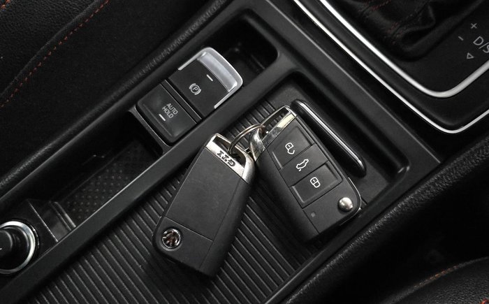 2017 Volkswagen Golf GTI 7 MY17 Deep Black