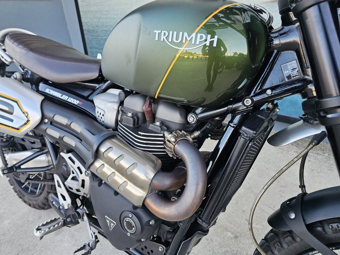 2020 Triumph SCRAMBLER 1200 XC Green