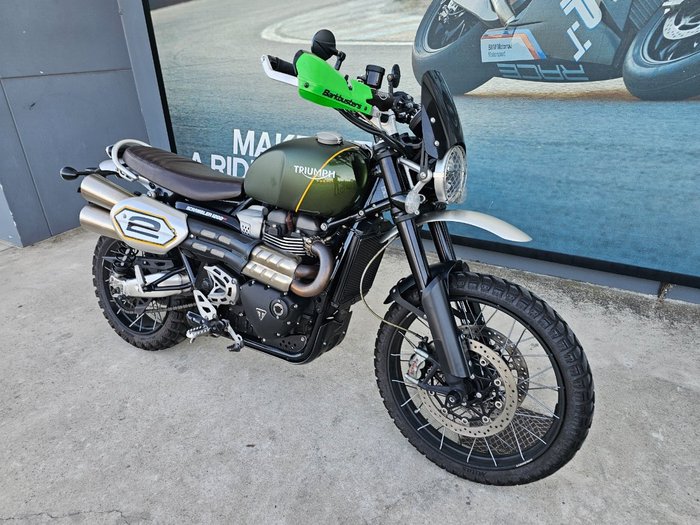 2020 Triumph SCRAMBLER 1200 XC Green