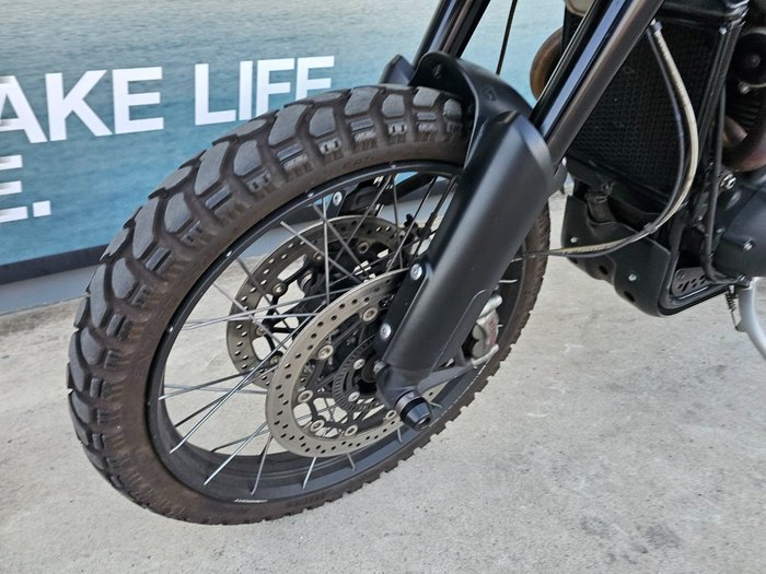 2020 Triumph SCRAMBLER 1200 XC Green