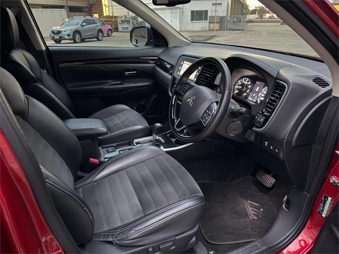 2019 Mitsubishi Outlander LS