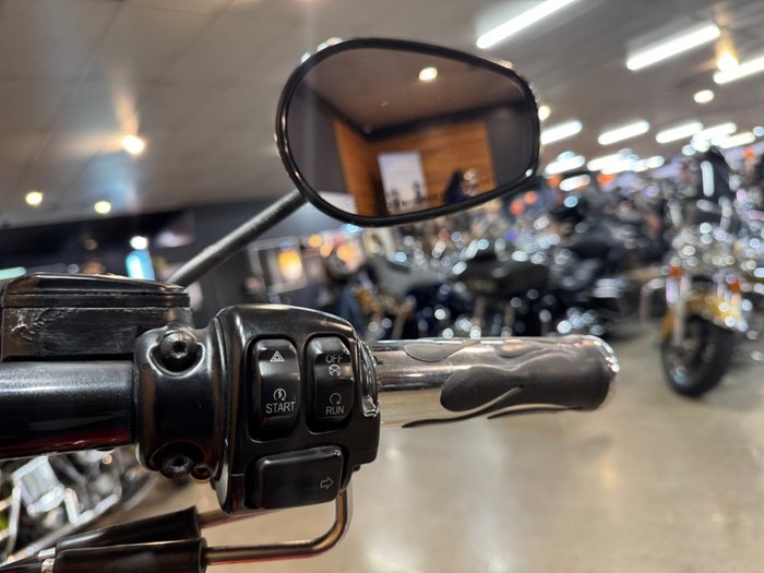 2011 Harley-davidson FXS BLACKLINE BLACK