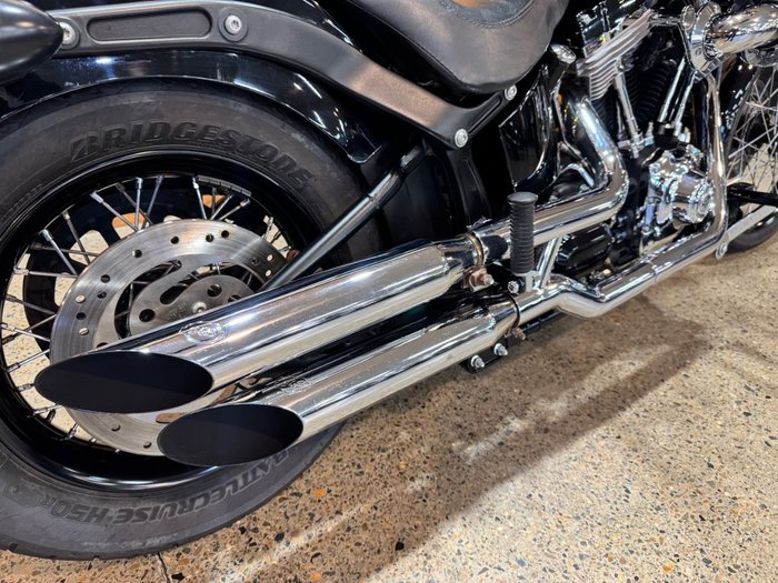2011 Harley-davidson FXS BLACKLINE BLACK