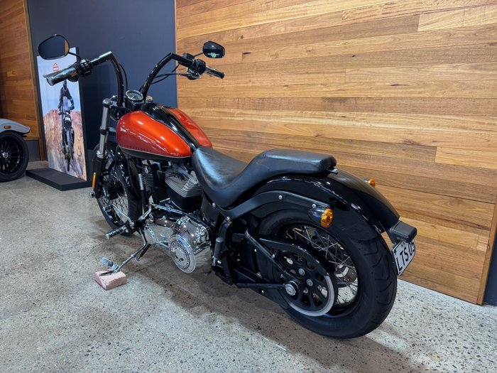 2011 Harley-davidson FXS BLACKLINE BLACK