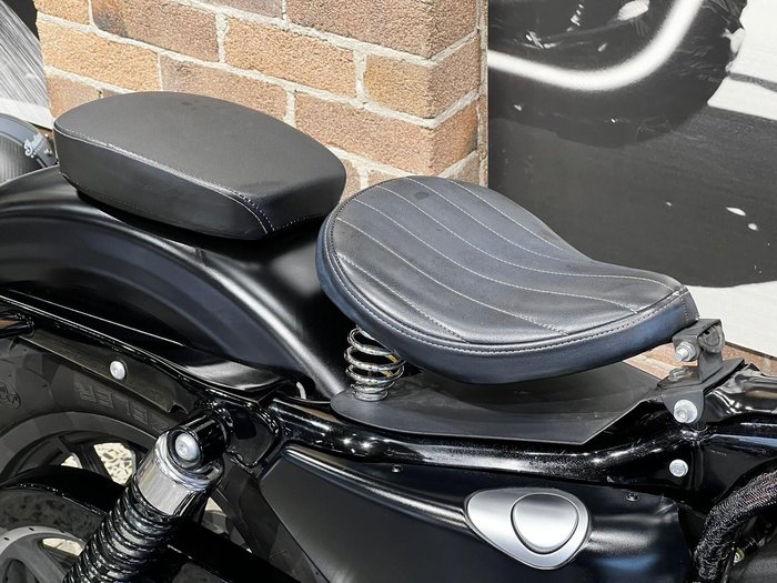 2015 Harley-Davidson Iron 883 (XL883N) Sportster Black